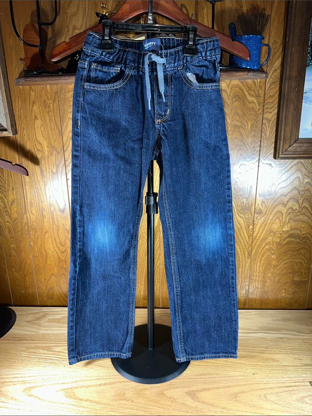 🎉Old Navy Dark Blue Kids Denim Jeans with Light Knee Fading. D204